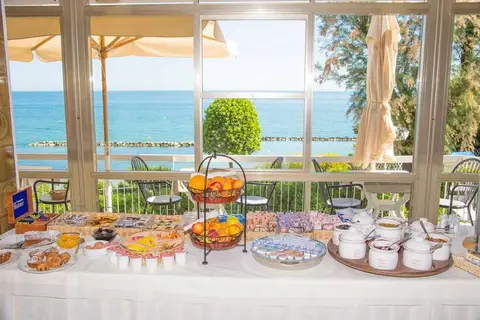Adler Hotel in Gabicce Mare — foto 8