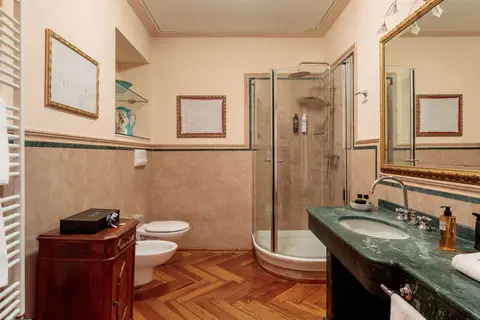 Villa Sostaga Boutique Hotel in Gargnano — foto 11