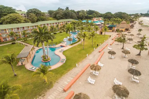 Grand Decameron Panama, A Trademark All Inclusive Resort in Farallon