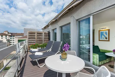 N vy Hotel in Genève — foto 19