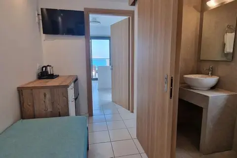 Almare Beach Hotel in Δημοτική Ενότητα Γουβών — foto 13