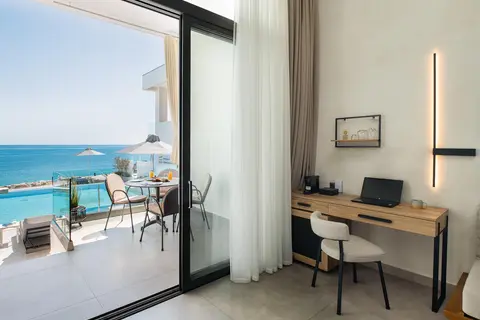 Akrotiri Olympus Luxury Suites in Athene — foto 17