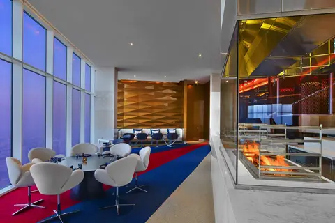 V Hotel Dubai Curio Collection by Hilton in دبي — foto 7