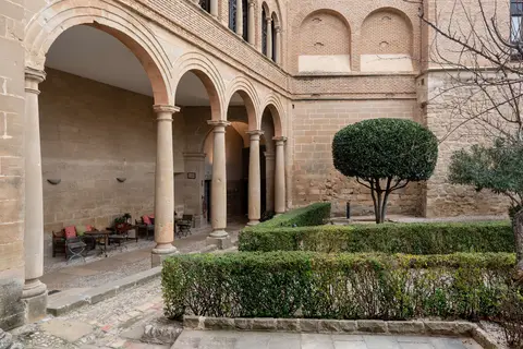 Parador de Alcañiz in Alcañiz — foto 26