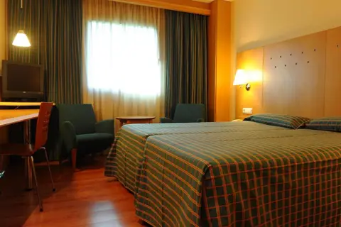 Hotel Puerta Santander in Santander, foto 28