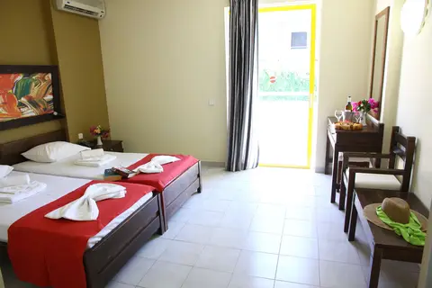 Hotel Porto Plazza in Chersonissos — foto 4