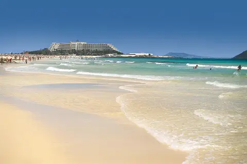 Hotel Riu Palace Tres Islas in Corralejo — foto 3
