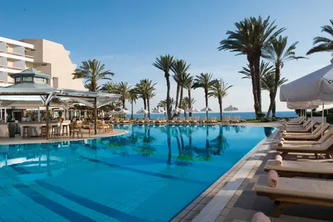 Constantinou Bros Pioneer Beach Hotel in Paphos — foto 11