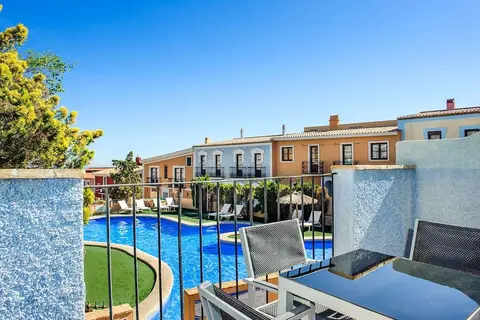 Pueblo Acantilado Suites in el Campello — foto 23