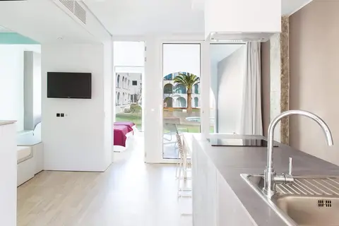 Ebano Hotel Apartments & Spa in Sant Jordi de ses Salines — foto 3