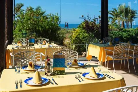 Puerto Antilla Grand Hotel in Lepe — foto 12