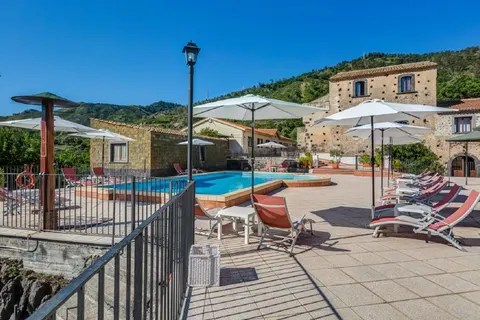 Fly & Go Il Borgo Luxury Country Resort in Castiglione di Sicilia — foto 9