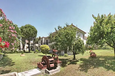 Pela in Σκάλα Καλλονής — foto 6