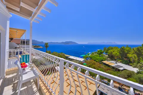 Linda Beach Hotel in Kaş — foto 15