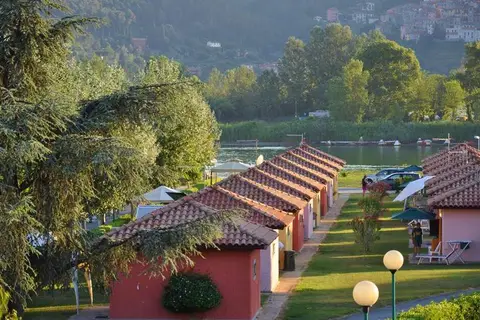 Iron Gate Marina 3B in Sarzana — foto 2
