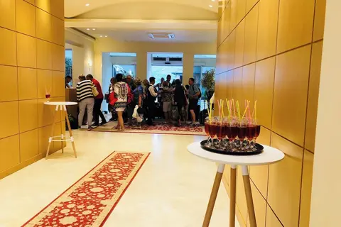 Grand White City Hotel in Berat — foto 18