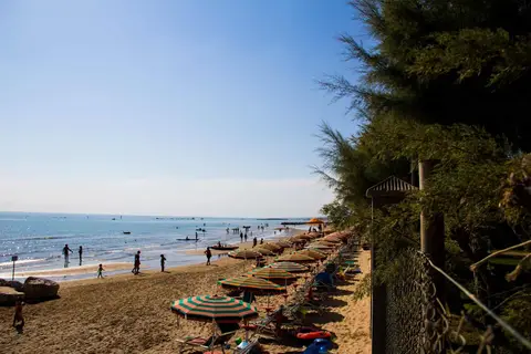 Villaggio Tur. Lido D Abruzzo in Roseto degli Abruzzi — foto 10