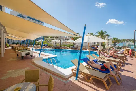 OKU Ibiza in Sant Antoni de Portmany — foto 14