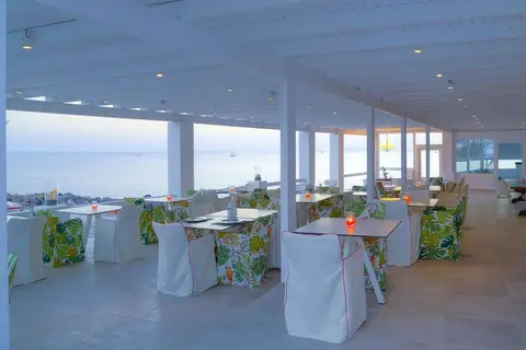 Notos Therme & Spa in Santorini Arts Factory, foto 7
