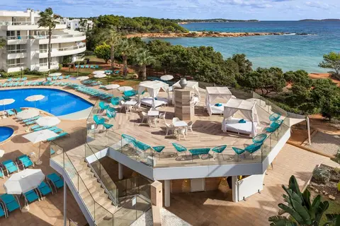 Tropic Garden Hotel & Apartments in Santa Eulària des Riu — foto 2