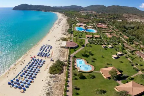 Garden Beach Hotel & Resort in Castiadas — foto 10