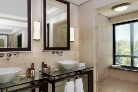 Mak Albania Hotel in Tirana — foto 2