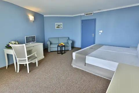 Hotel Sofia in СПА център Ривиера Бийч — foto 24