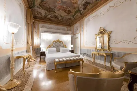 I Palazzi Ca' Bonfadini in Venetië, foto 5