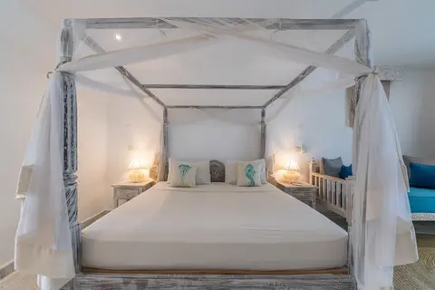Chale Island Resort in Kasemeni ward — foto 26