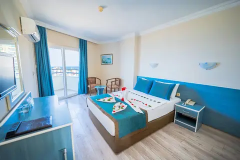 Galaxy Beach Hotel in Antalya — foto 18