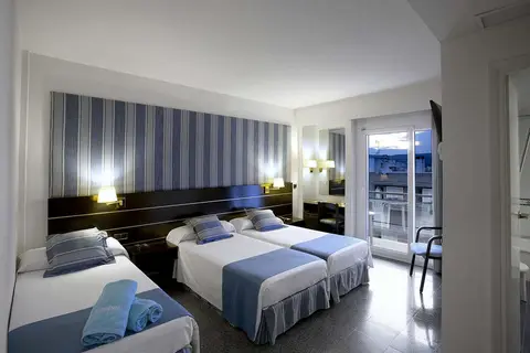 Anabel in Lloret de Mar — foto 3