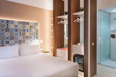Axel Hotel Valencia in Valencia — foto 14