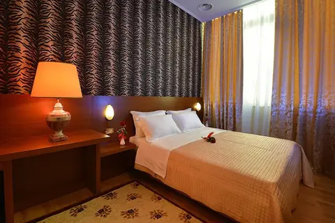 Hotel Austria in Tirana — foto 24