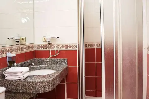 Benler Otel Laleli in Fatih — foto 11