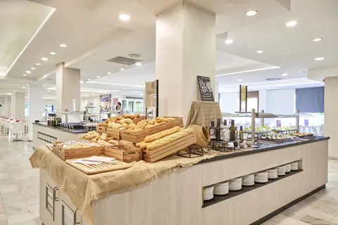 Hotel FERGUS Style Bahamas in Sant Jordi de ses Salines — foto 12