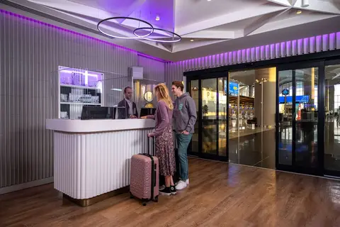 YOTEL Istanbul Airport (Landside) in İstanbul — foto 22