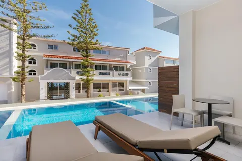 Alexandra Beach foto 2