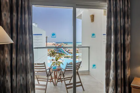 Sunrise Solara Aqua Park in Al Ahia' — foto 5