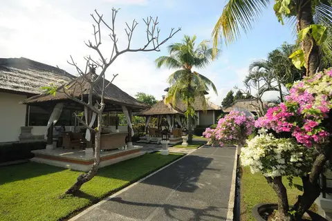 Aneka Lovina Villas & Spa in Buleleng — foto 7
