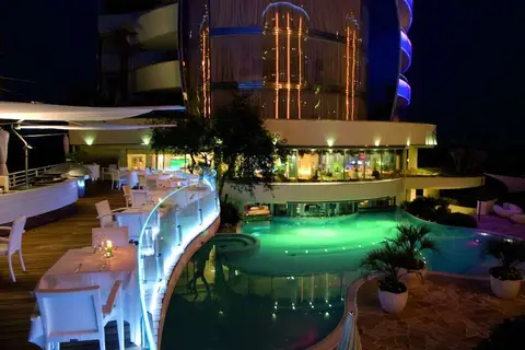 Hotel Premier & Suites in Cervia — foto 7