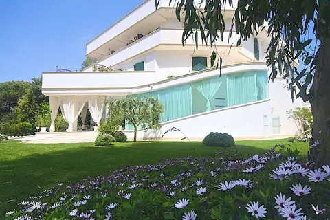 Il San Francesco Charming Hotel in Sabaudia