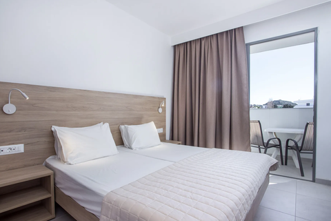 Hotel Stamos Plus foto 2