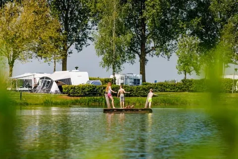 Vakantiepark Eiland van Maurik foto 44