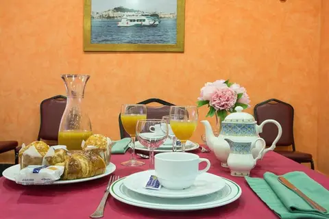 Hotel Manolo in Cartagena — foto 2