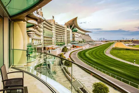 The Meydan Hotel in Dubai — foto 3