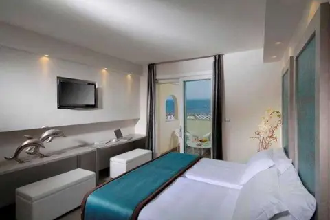 Yes Hotel Touring in Rimini, foto 2