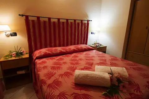 Tonicello Resort in Ricadi — foto 3