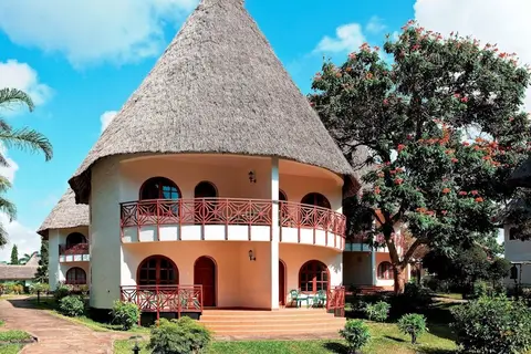 Neptune Village Beach Resort & Spa in Kinondo ward — foto 11