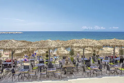 Thalassies Nouveau in Λιμενάρια — foto 8