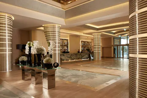 Royal M Hotel by Gewan Abu Dhabi in البطين — foto 10